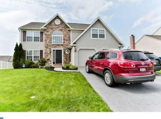 512 Venice Dr, Blandon, PA 19510