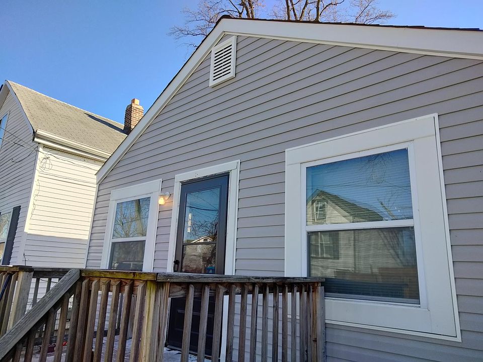 1st image of 150 W Etta Ave