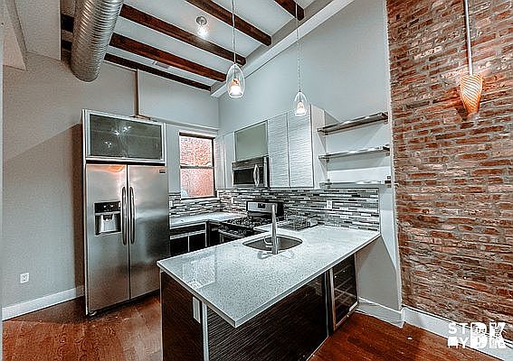 1st image of 404 Suydam St #2E