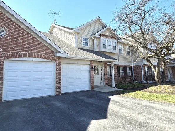 1215 N Williams Dr Unit 1, Palatine, IL 60074