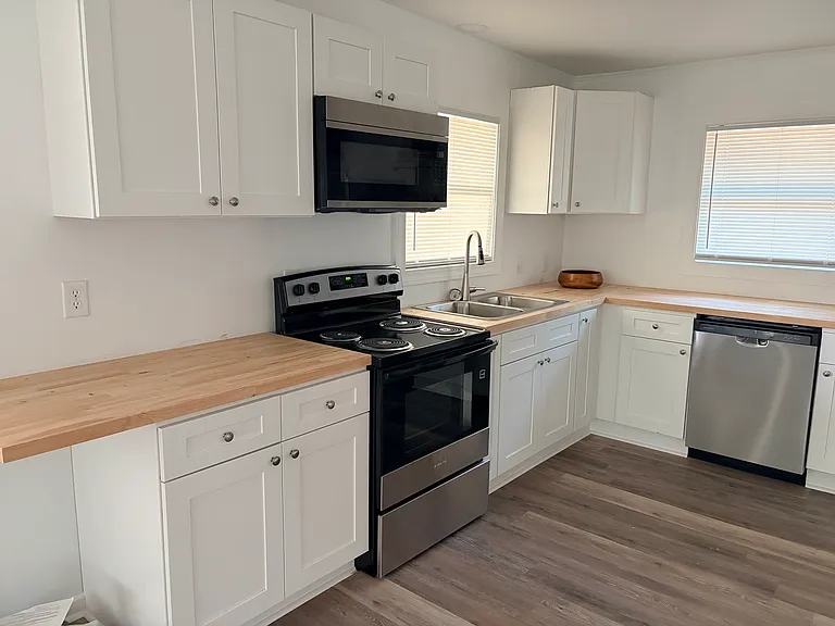 30034 Highway 50 E — Photo 2