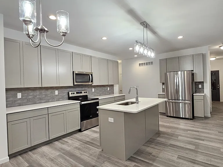 9039 Camino Trl — Photo 3