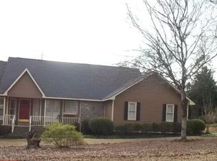 1804 Briarwood Ln, Opelika, AL 36801