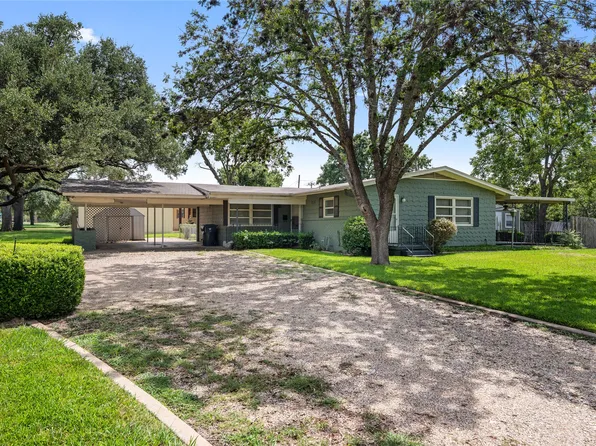 3216 Macarthur Dr, Waco, TX 76708