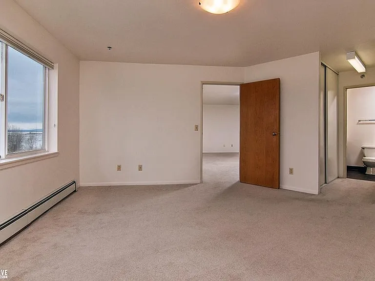 726 O Pl #104 — Photo 28