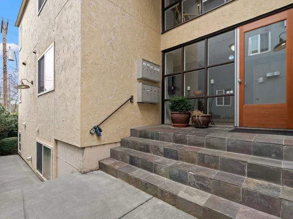 3626 14th Ave W, Seattle, WA