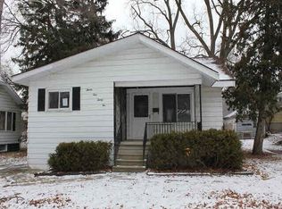 2432 Raskob St, Flint, MI 48504