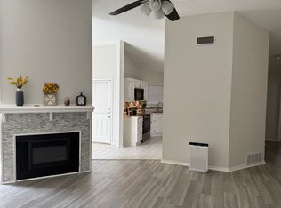 1088 W Hills Ter, Saginaw, TX 76179