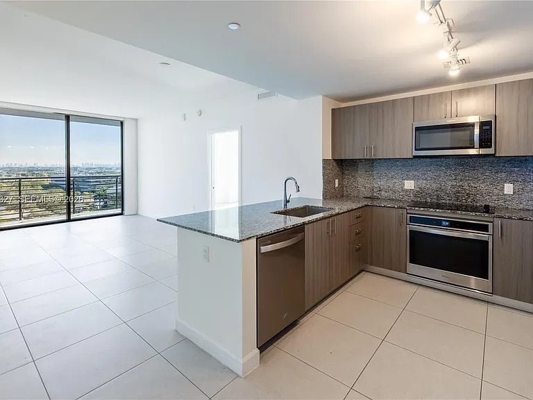 5350 NW 84th Ave #1001 — Photo 5