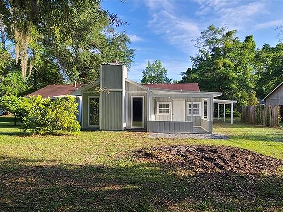 4th image of 207 N Deerfield Dr