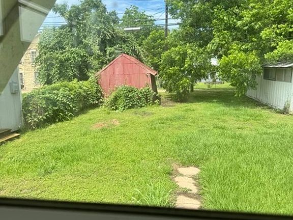 2nd image of 2504 Avenue H
