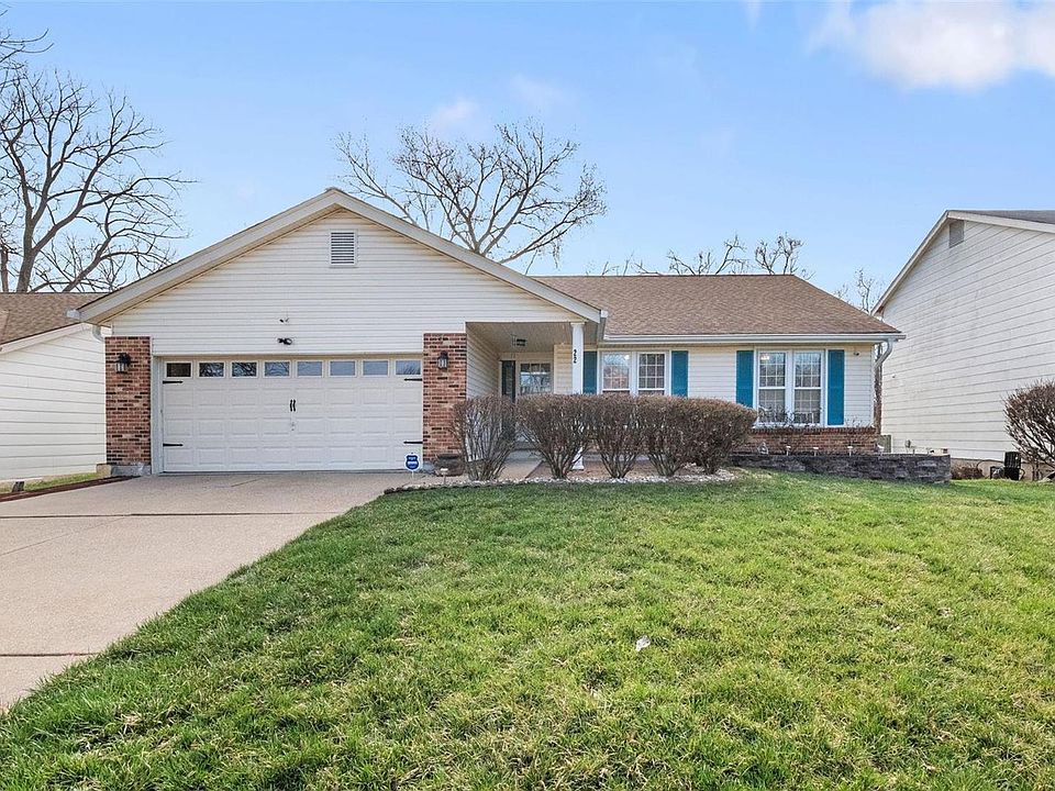 1st image of 22 Dawnridge Dr