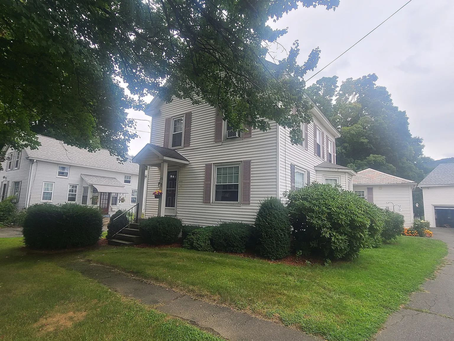 1 bed, $900 — Photo 1