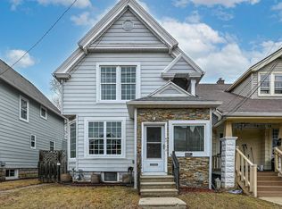 2322 E Euclid Ave, Milwaukee, WI