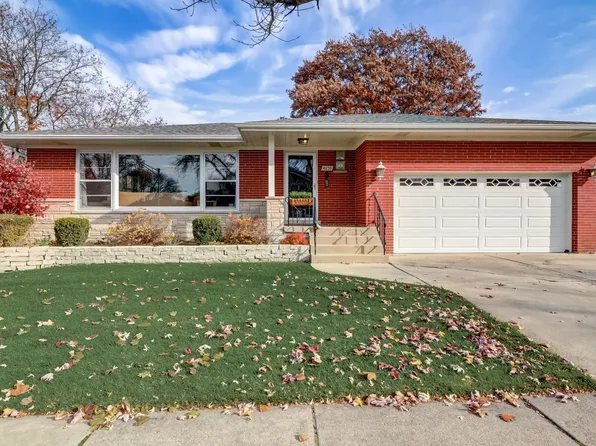 4859 N Natoma Ave, Chicago, IL 60656