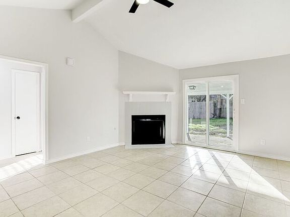 4th image of 2103 Prospect Glen Ln