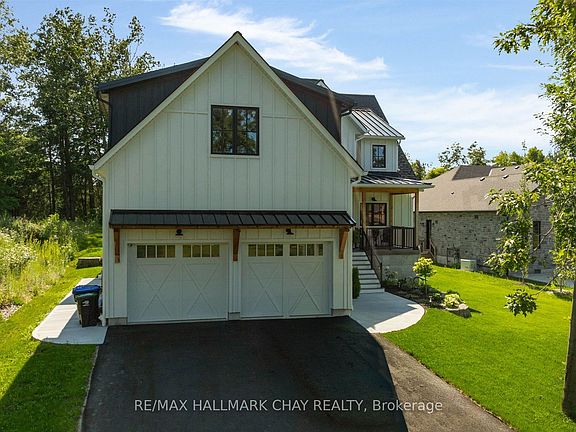 3rd image of 25 Heatherwood Dr