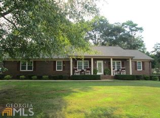 203 Woodfield Cir, Lagrange, GA 30240