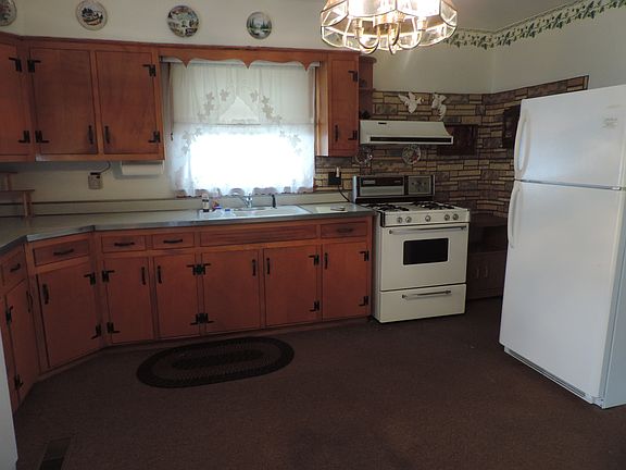 2nd image of 432 Central Ave