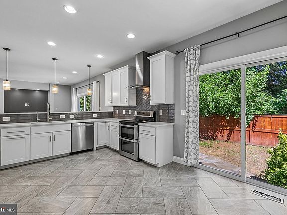 4th image of 6009 McAlester Way