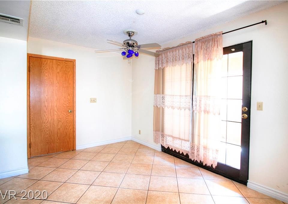 1st image of 4281 Sanderling Cir Unit 132