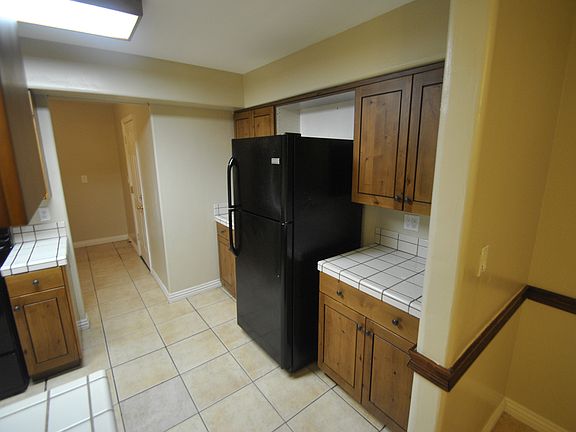 5th image of 8731 W Columbus Ave