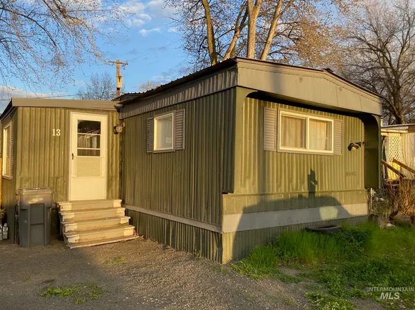1412 4th St Trailer 13, Asotin, WA 99402