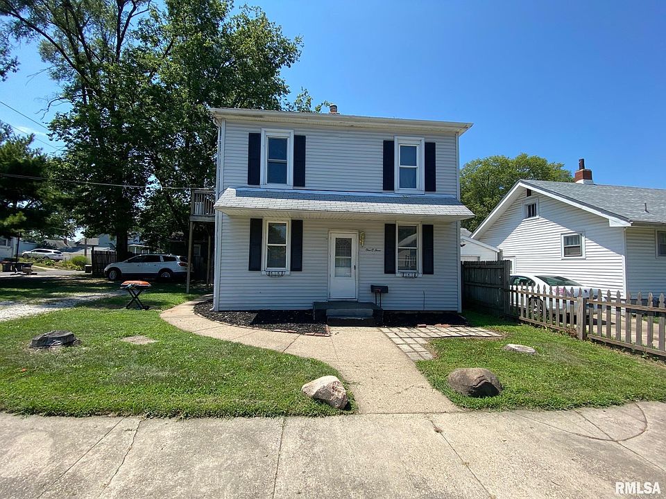 103 N 10th St Pekin, IL Apartments Pekin, IL Zillow