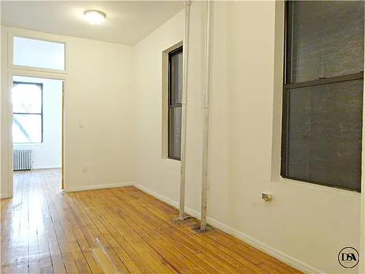 Rented by DSA Realty | media 16