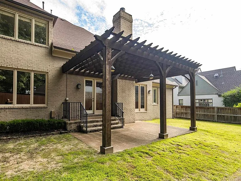 6597 Heronswood Cv — Photo 29