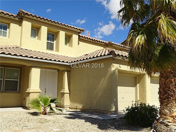 2nd image of 924 Cypress Gold Ct