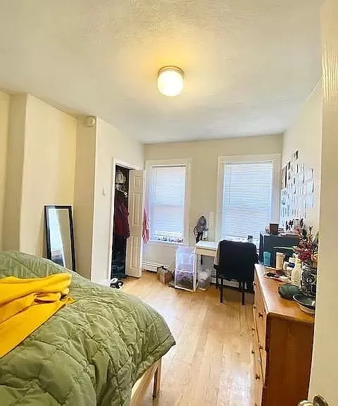 5 Warwick St #1 — Photo 3