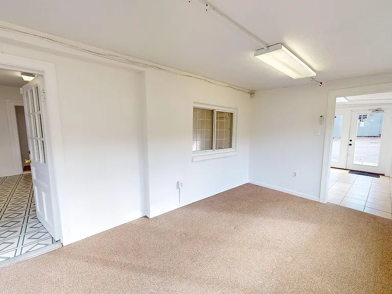 5223 John Marshall Hwy — Photo 35