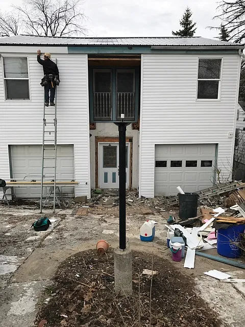 238 Poplar St photo 1