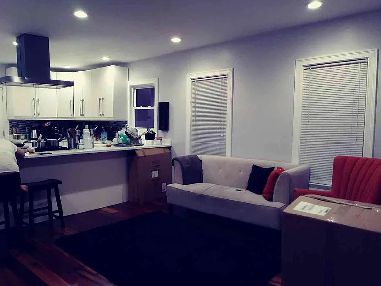 64 Winchester St #2 — Photo 7