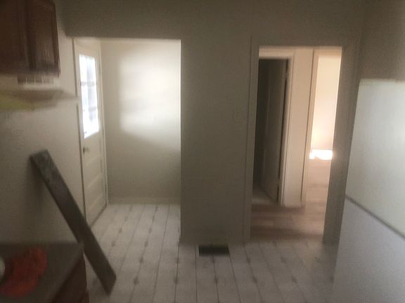 4th image of 3502 W 11th St #1