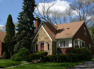 10554 Lasalle Blvd, Huntington Woods, MI
