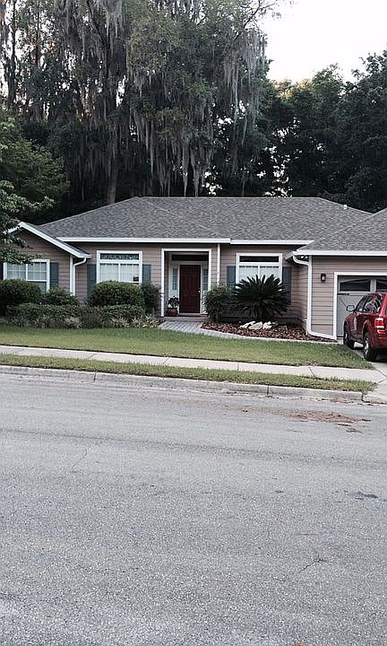 2nd image of 11216 NW 34th Ave