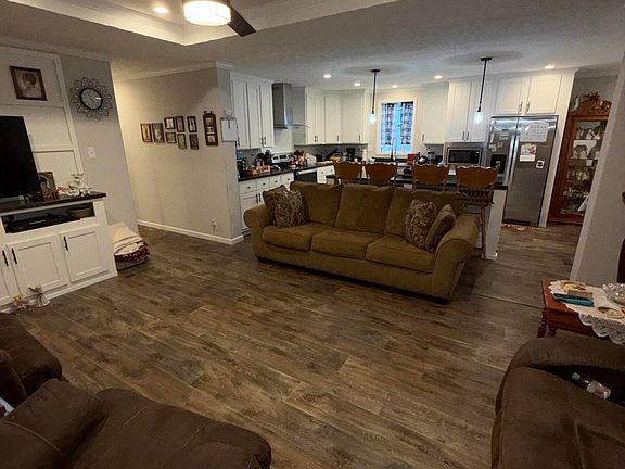 5th image of 20245 Friendship Drive