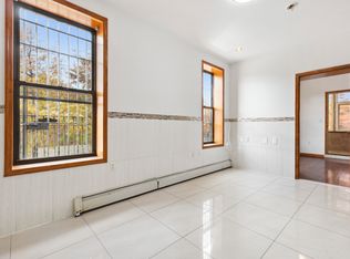 355 E 16th St #2L, Brooklyn, NY 11226