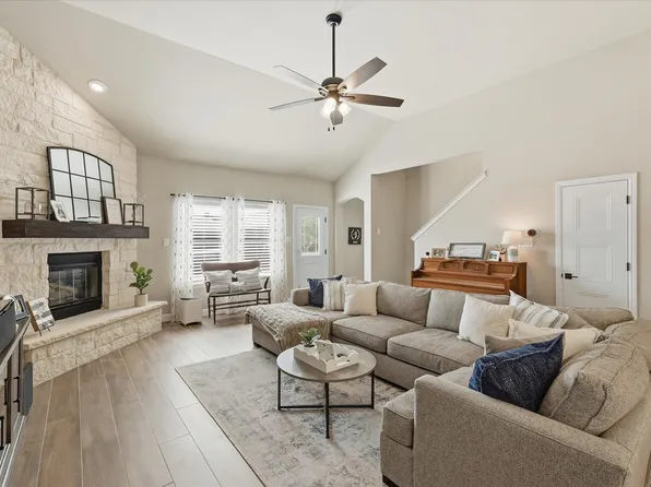 12848 Old Macgregor Ln, Fort Worth, TX 76244