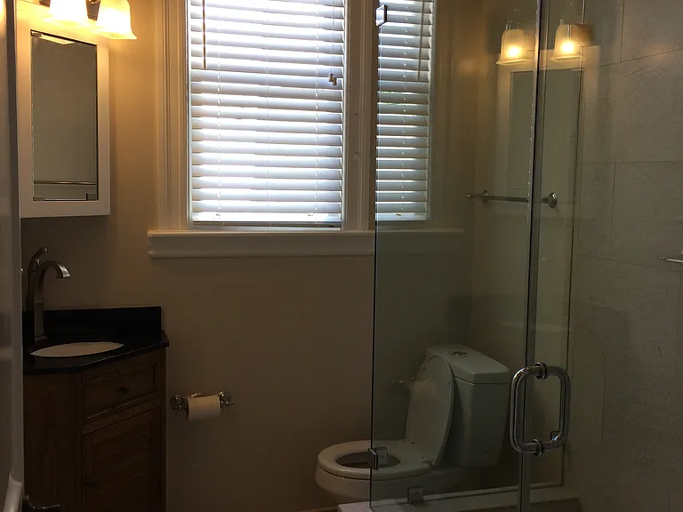 35A Capp St #A — Photo 7