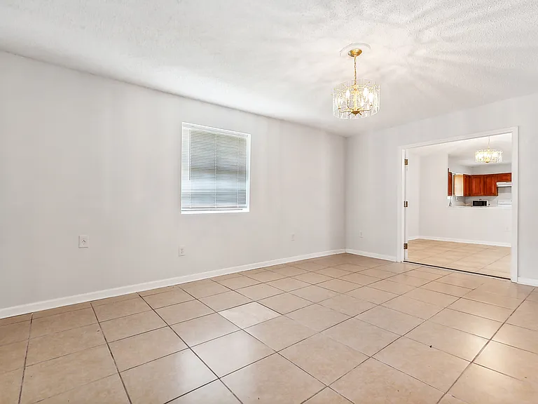 1563 Foy St — Photo 4