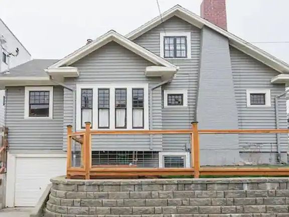 3rd image of 1305 NE Killingsworth St #1