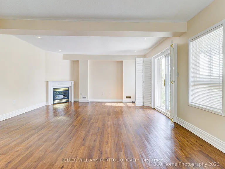 366 Old Harwood Ave — Photo 11