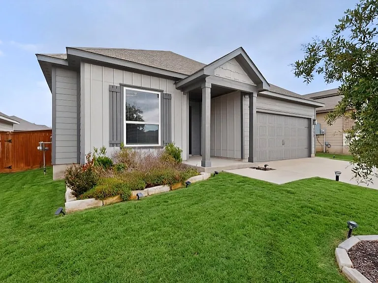212 Lt John Decker Dr — Photo 3