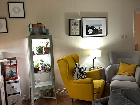 Den, plus has separate living area