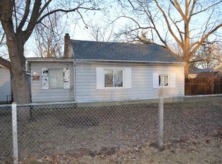 227 Circle Dr, Huntington, IN 46750