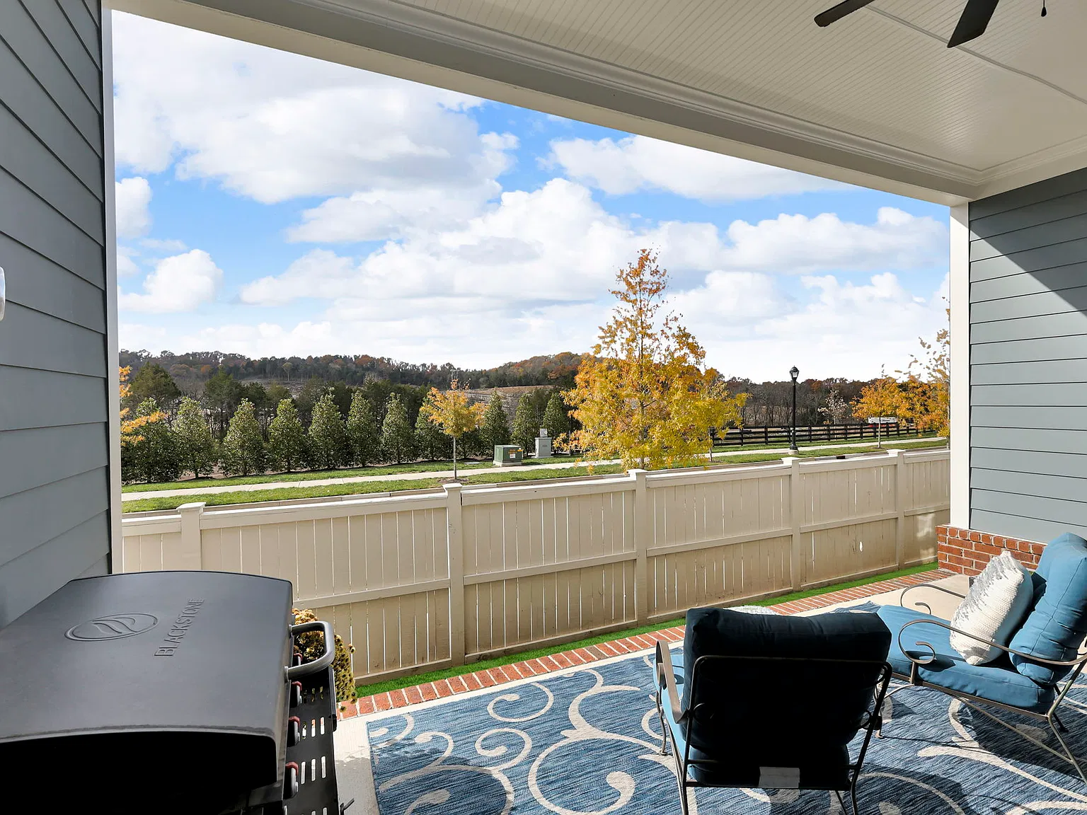 3 bed, 2651 sqft, $7,500 — Photo 3