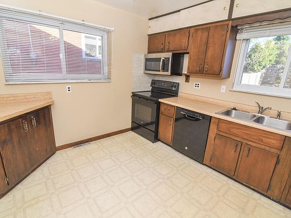 2nd image of 5380 Plover Ln